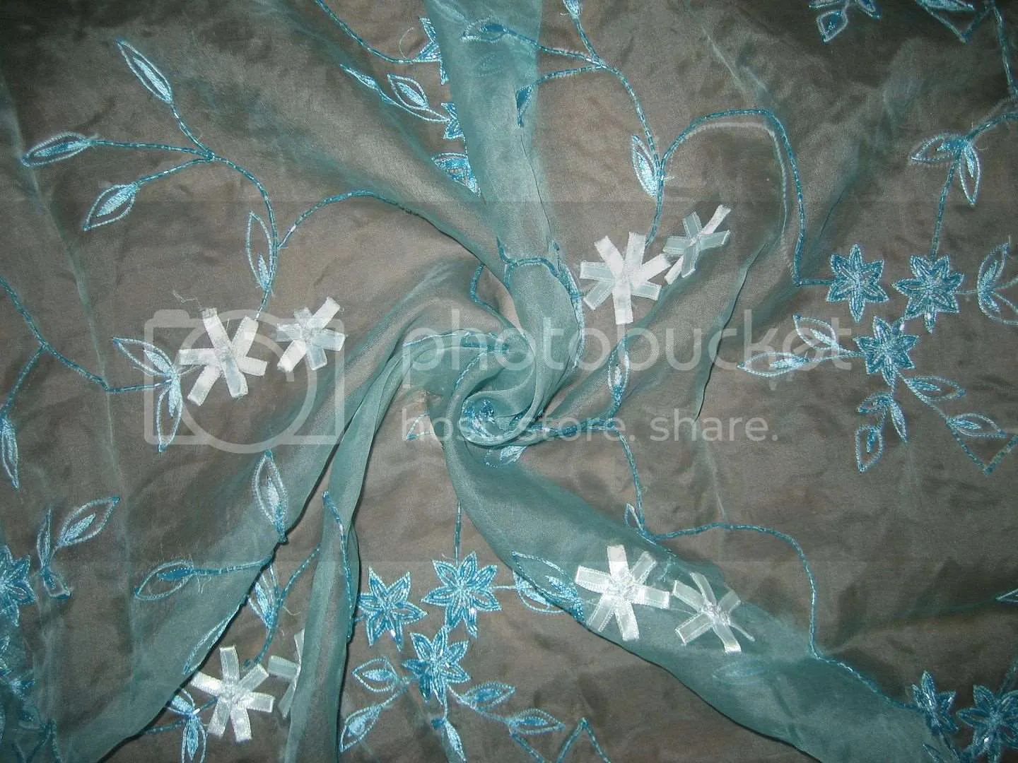 100 % SILK ORGANZA FABRIC Blue COLOUR EMBROIDERED 44" wide [3211]