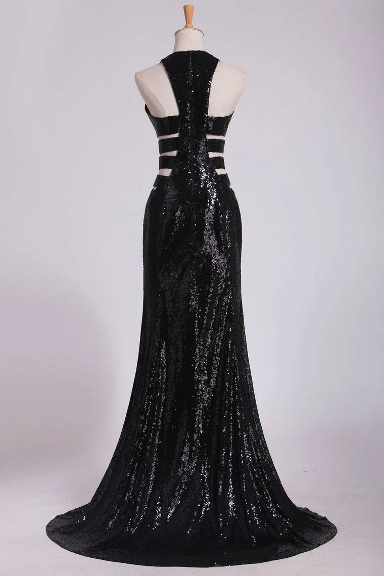 2024 Column Prom Dresses Scoop Floor Length Sequined Bodice Open Back