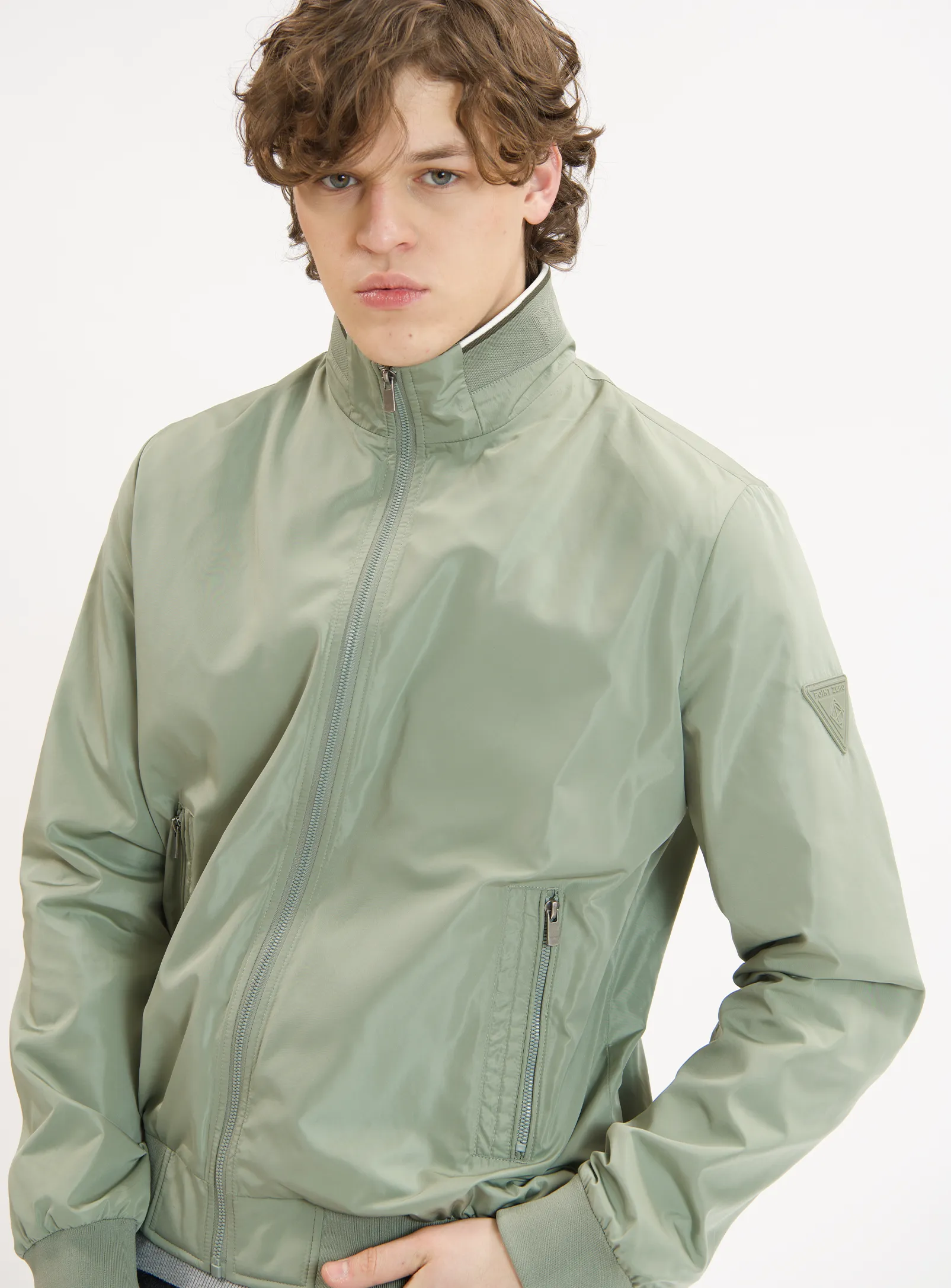 BELVOIR | High Density Nylon Windbreaker|| BELVOIR | Coupe-Vent En Nylon Haute Densité