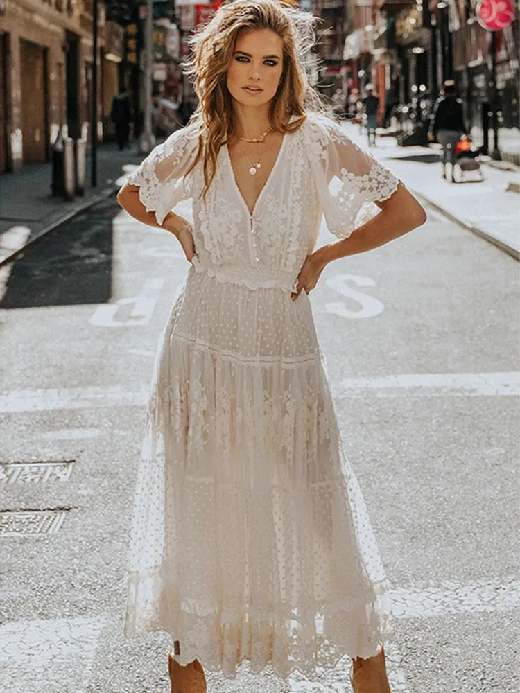 Chic White Lace Dress