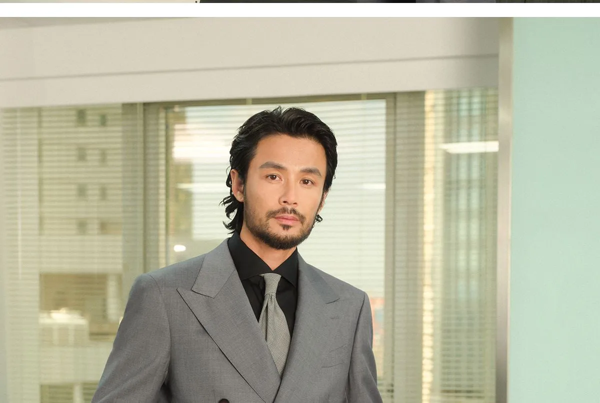 Double-Breasted Commuter Suit