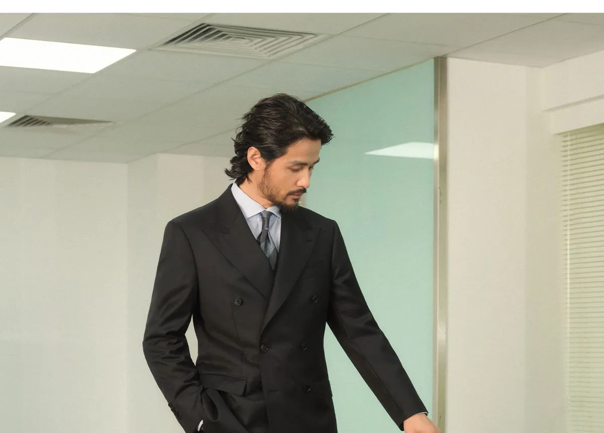 Double-Breasted Commuter Suit