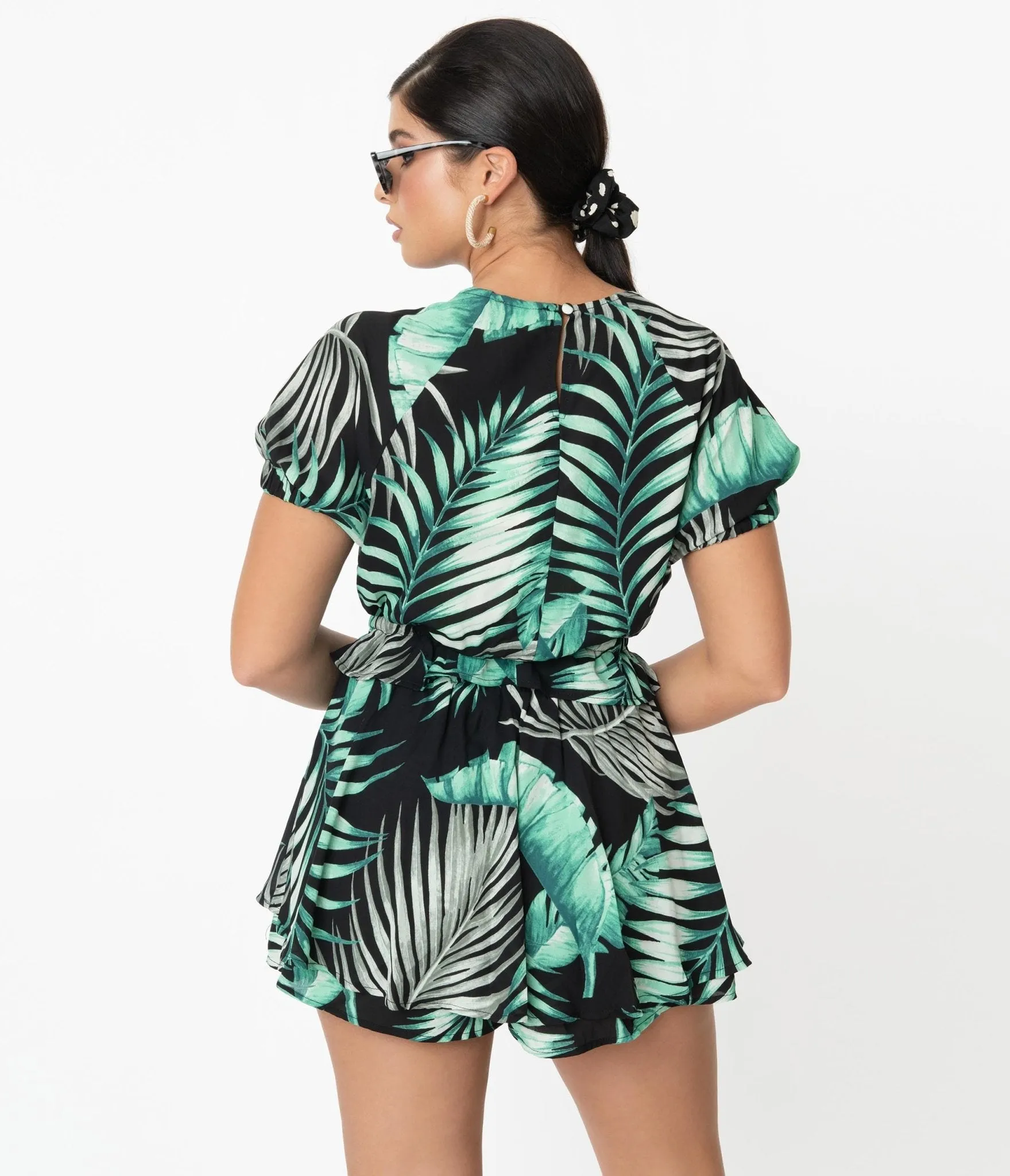 Retro Style Green & Black Palm Print Tropical Skort