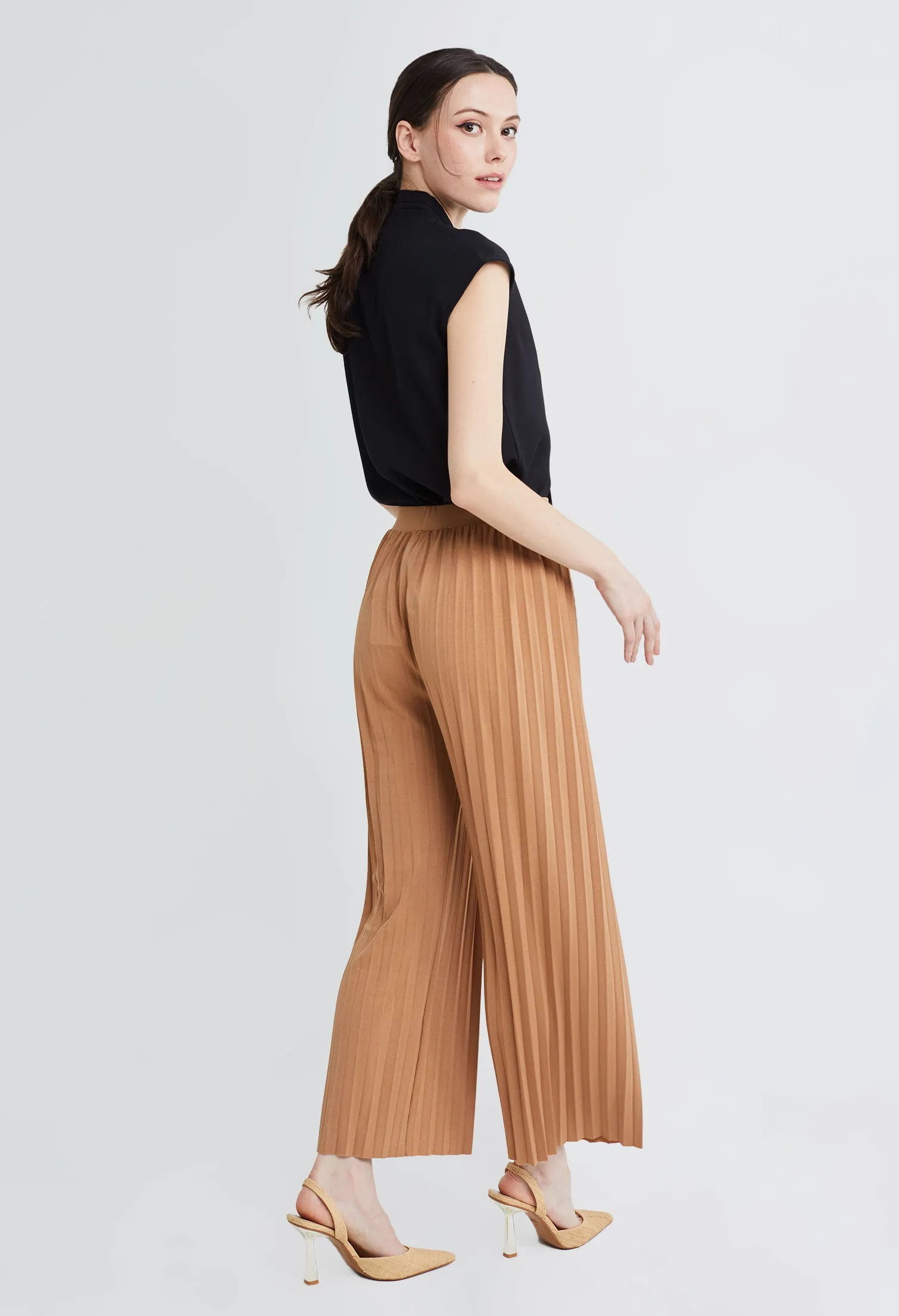 Smart Pleated Straight Leg Pants