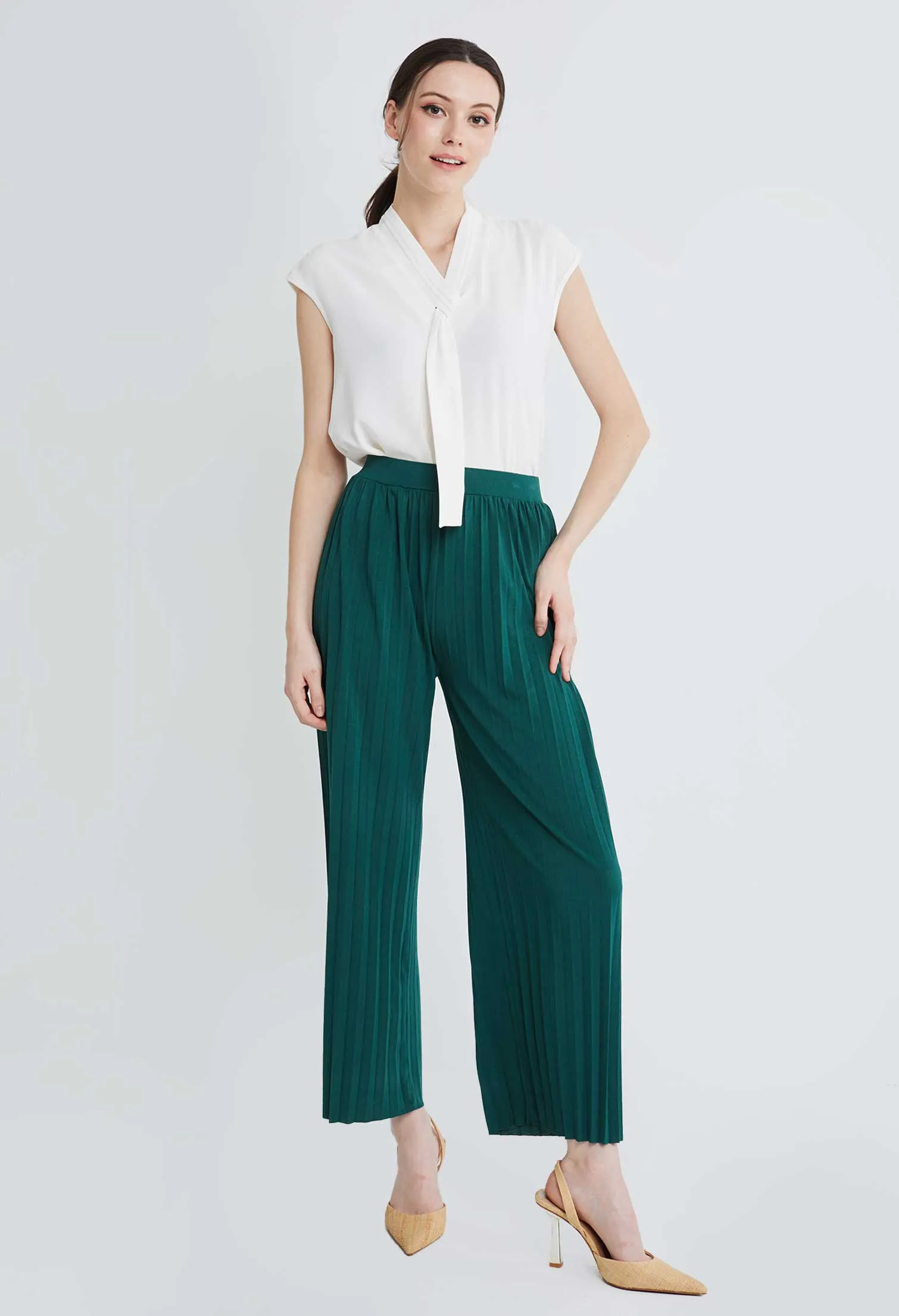 Smart Pleated Straight Leg Pants