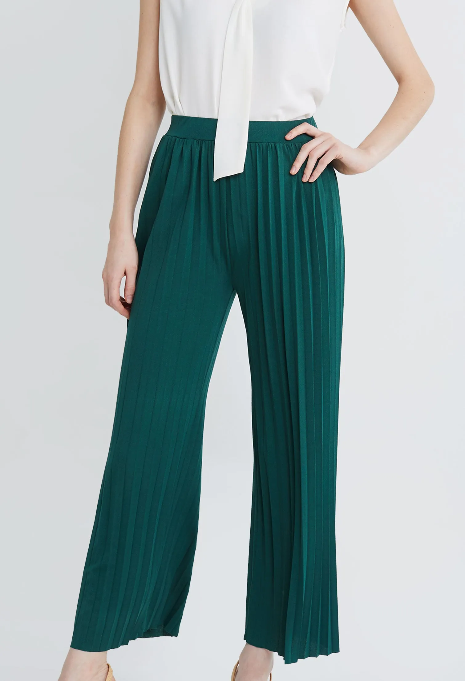 Smart Pleated Straight Leg Pants