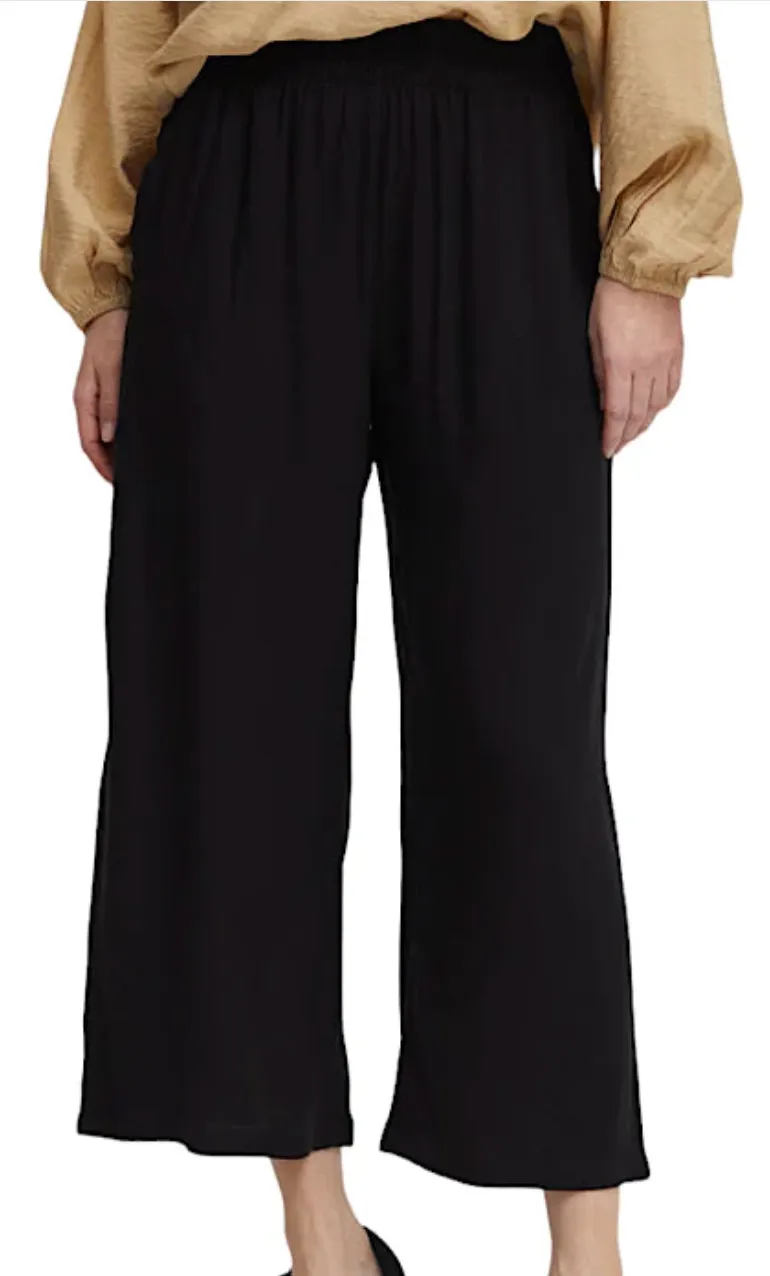 The Joella Cropped Pant - Black - PLUS