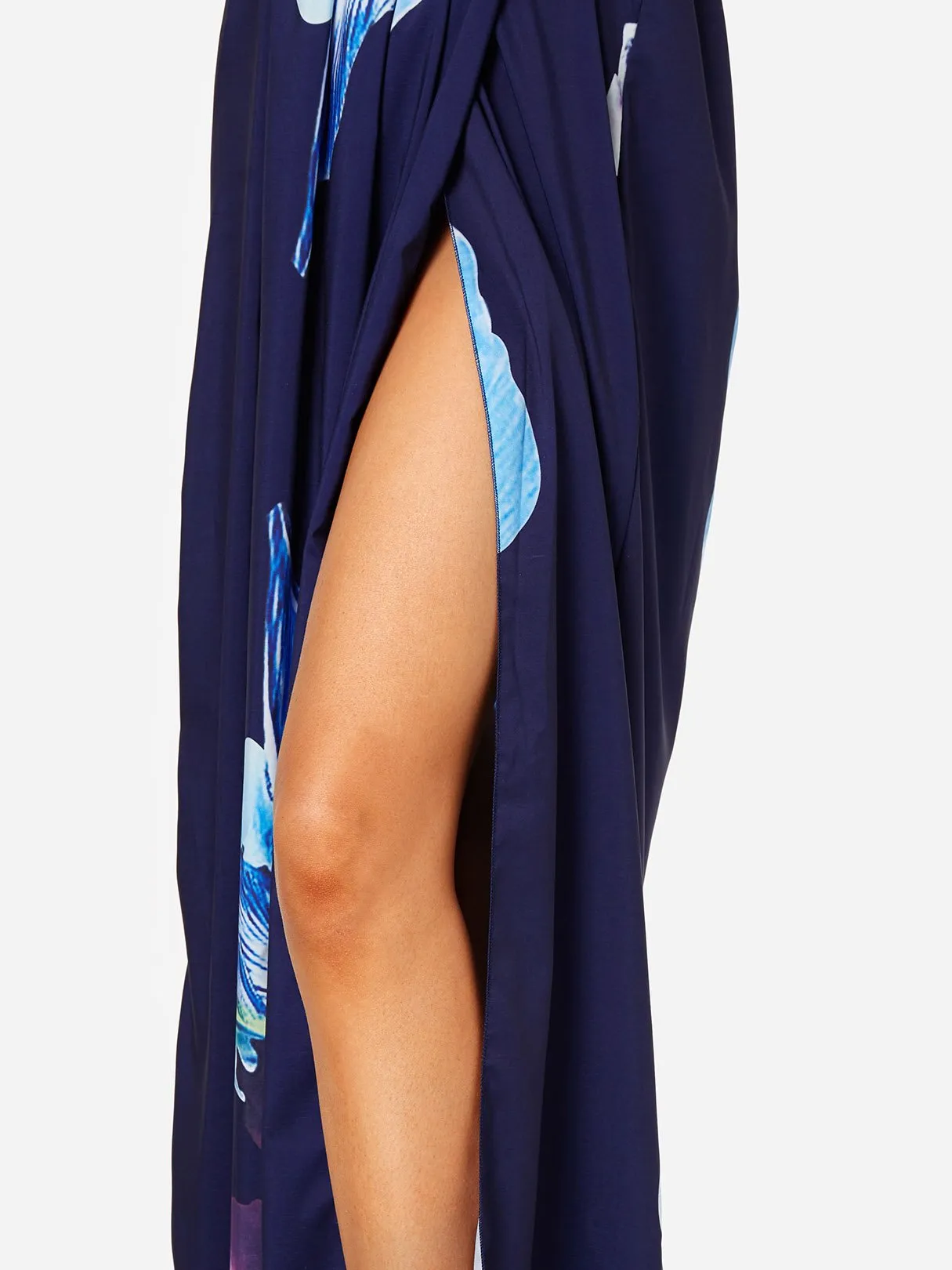 Wholesale Navy Deep V Neck Sleeveless Floral Print Backless Lace-Up Slit Dress